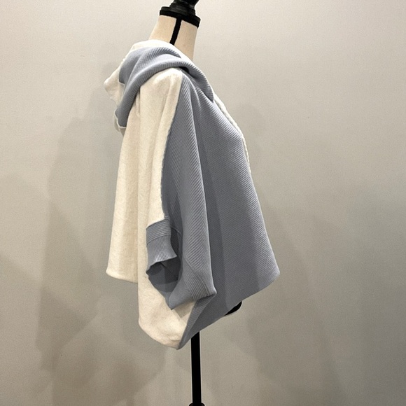 Free People boxy oversized hoodie, size medium - Picture 2 of 10